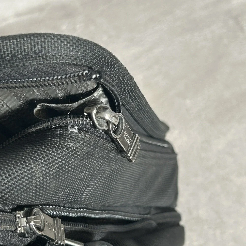 TUMI Alpha Expandable Organizer Brief Black FXT Ballistic Nylon 26031D4